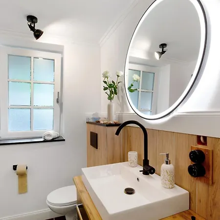 Ruhige Auszeit Im Taunus, Idstein Apartament *