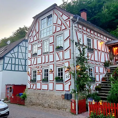 Ruhige Auszeit Im Taunus, Идштайн